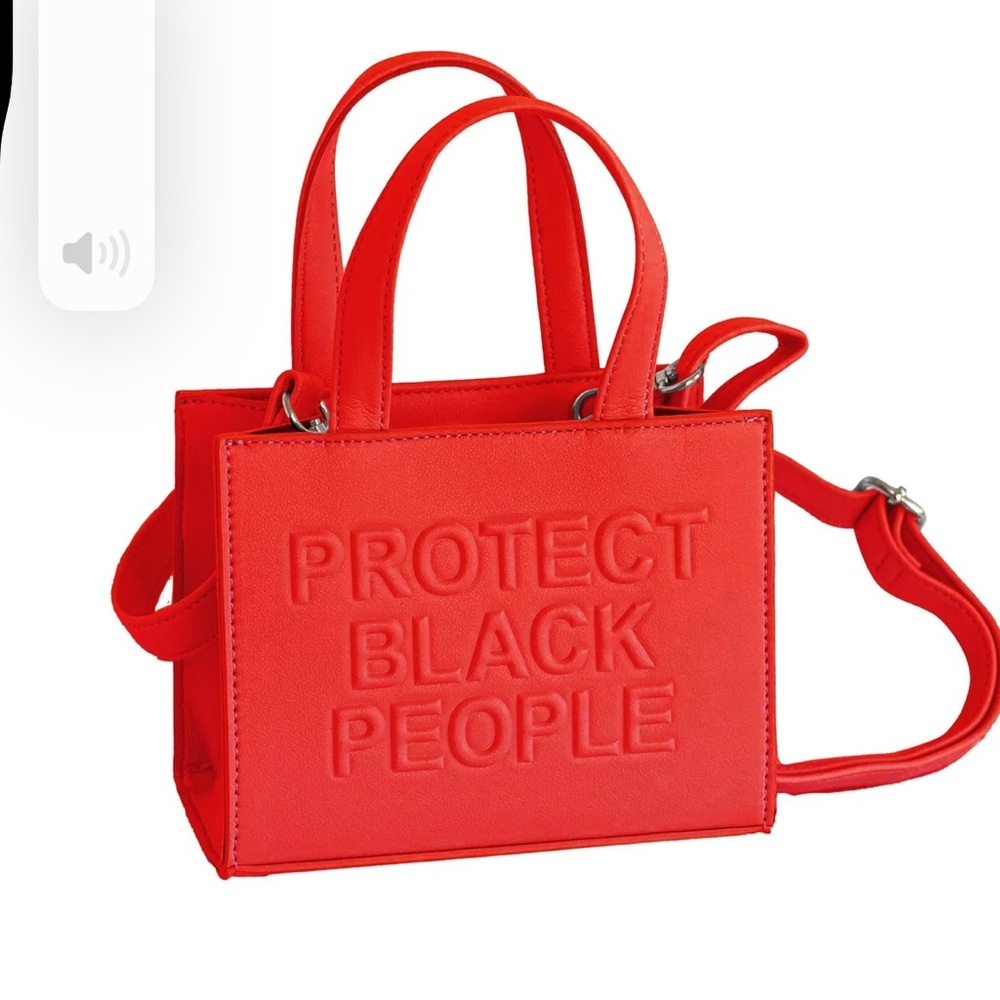 Red Cise Tote Bag. EUC. Slight pen mark on corner.